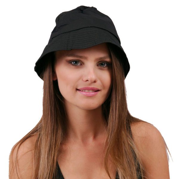 כובע פטריה שחור